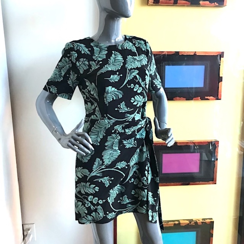 CINQ A SEPT "Bia" Crewneck Side-Tie Palm Print Dress NWOT/sz 4 - Picture 8 of 14